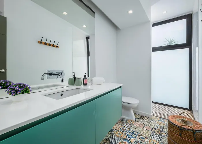 Tabletop By Azorean Living Ferienhaus *