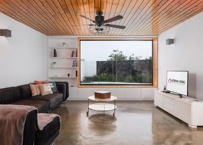 Ferienhaus Tabletop By Azorean Living *