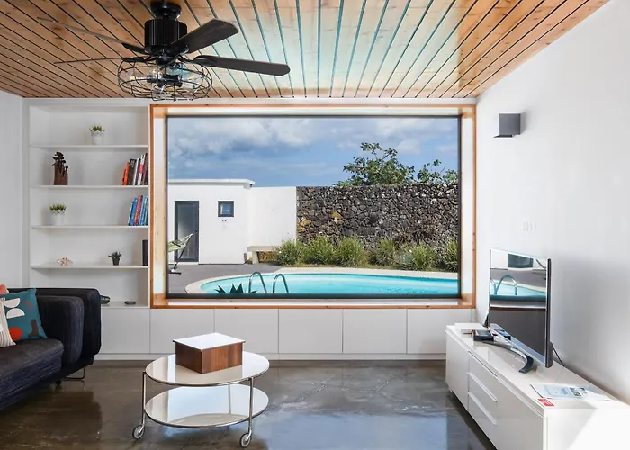 Tabletop * Sao Roque (Sao Miguel)