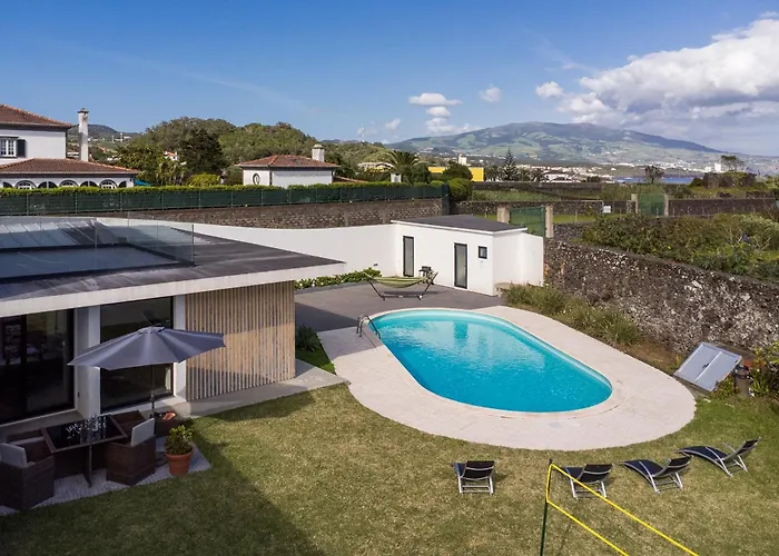 Tabletop By Azorean Living * São Roque